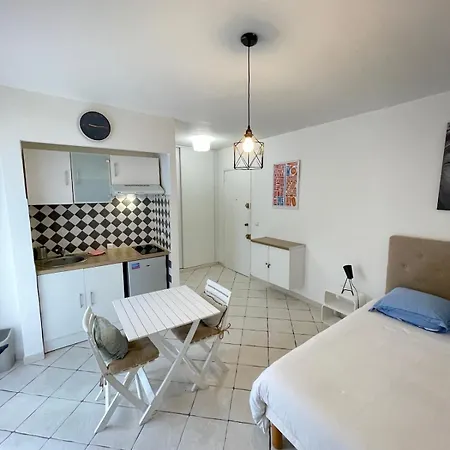 Daire Hypercentre Proche Parking Gratuit Ajaccio (Corsica)